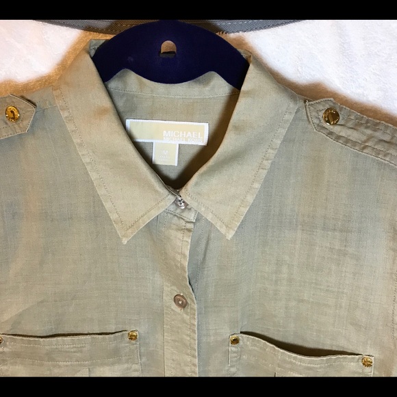 Michael Kors  Rami front button (Khaki) - Picture 7 of 8